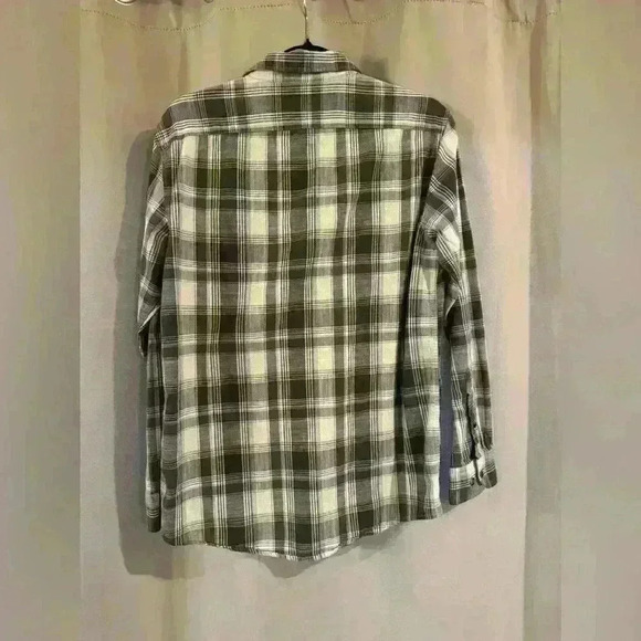 Men’s Plaid Faded Glory Button Down - Picture 2 of 6